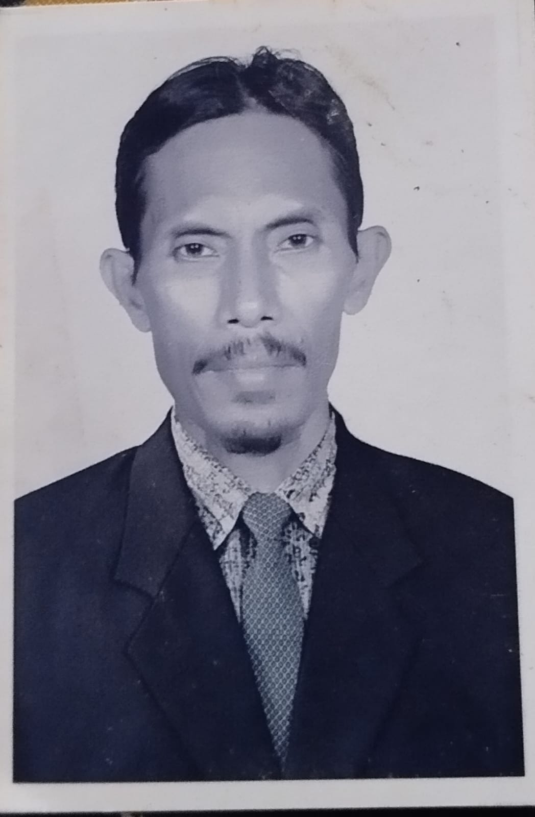 H. Shinwan, M.Pd.I.